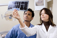 加拿大留学生保险如何申请？